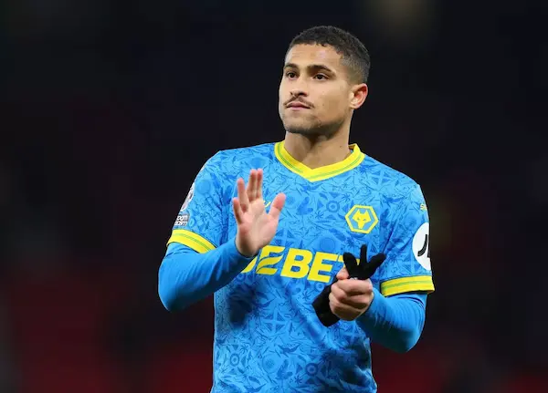 Joao Gomes sẽ gia nhập Man Utd hay ở lại Wolves?