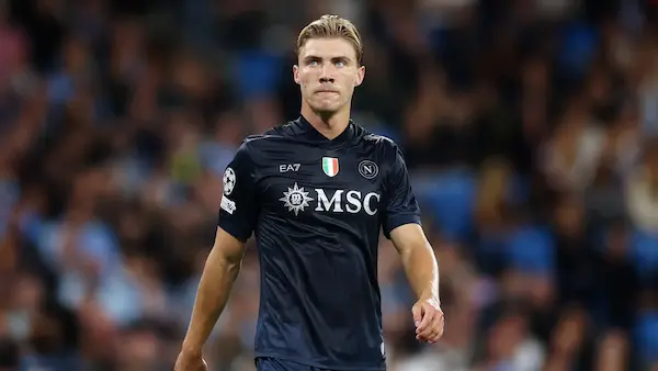 Rasmus Hojlund có thực sự muốn gắn bó lâu dài với Napoli?